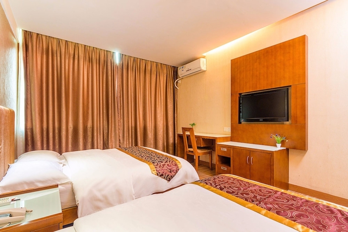 Imagen de la habitación del Hotel Kaiserdom Airport Branch. Foto 8