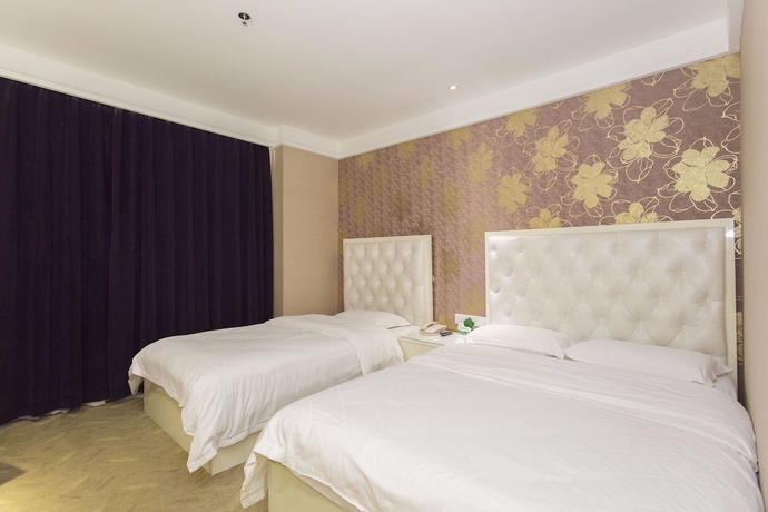 Imagen de la habitación del Hotel Kaiserdom Airport Branch. Foto 10