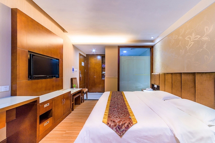 Imagen de la habitación del Hotel Kaiserdom Airport Branch. Foto 11