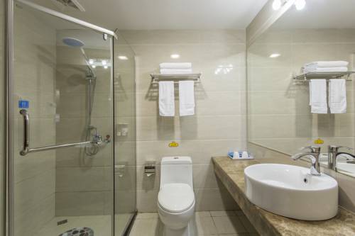 Imagen de la habitación del Hotel Kaiserdom Changsha South Station. Foto 4