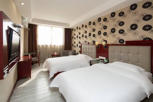 Imagen de la habitación del Hotel Kaiserdom Changsha South Station. Foto 6
