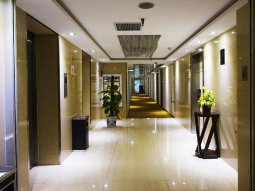 Imagen general del Hotel Kaiserdom Guangzhou Huangshidong Road Branch. Foto 4