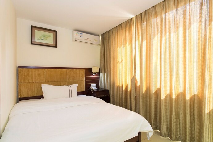 Imagen de la habitación del Hotel Kaiserdom Shangxiajiu. Foto 2