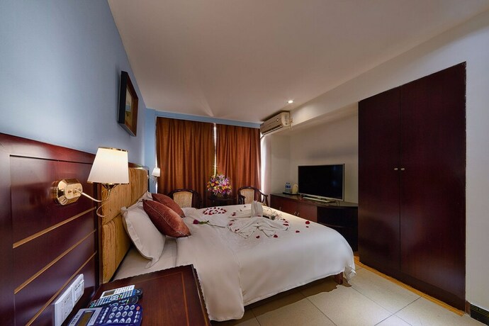 Imagen de la habitación del Hotel Kaiserdom Shangxiajiu. Foto 9
