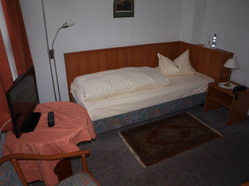 Imagen de la habitación del Hotel Kaiserhof, Bad Schwalbach. Foto 10