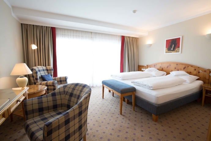 Imagen de la habitación del Hotel Kaiserhof Kitzbuehel. Foto 2