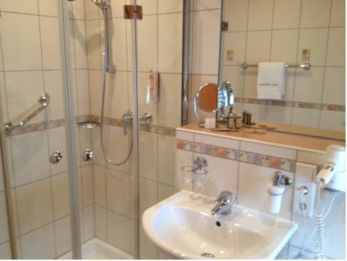 Imagen de la habitación del Hotel Kaiserhof, Medebach. Foto 12