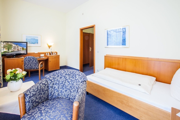 Imagen de la habitación del Hotel Kaiserhof Victoria. Foto 4