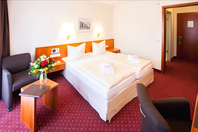 Imagen de la habitación del Hotel Kaiserhof Victoria. Foto 6