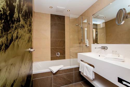 Imagen de la habitación del Hotel Kaiserhotel Kitzb&uuml;hler Alpen. Foto 5