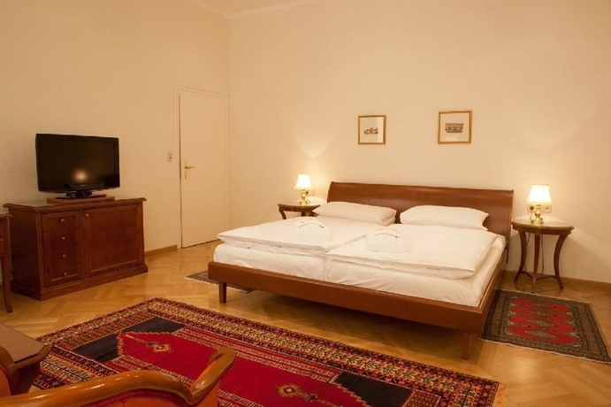 Imagen de los exteriores del Hotel Kaiserin Elisabeth. Foto 7