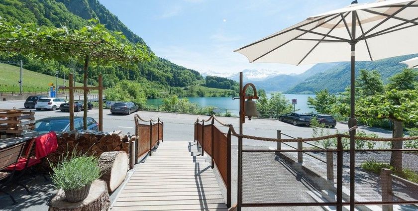 Imagen de los interiores del Hotel Kaiserstuhl. Foto 11