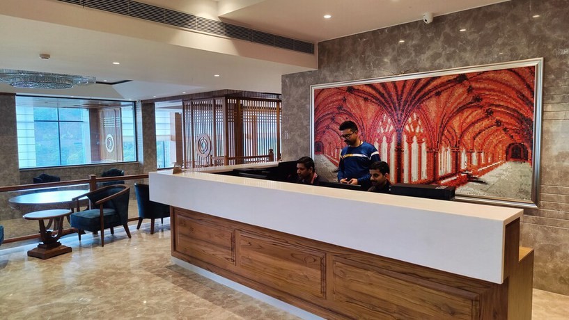 Imagen de los interiores del Hotel Kaithal Resort - Kasauli. Foto 19