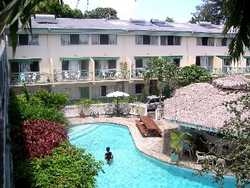 Imagen de los exteriores del Hotel Kaiviti Village. Foto 2