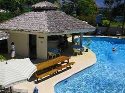 Imagen de la piscina del Hotel Kaiviti Village. Foto 5