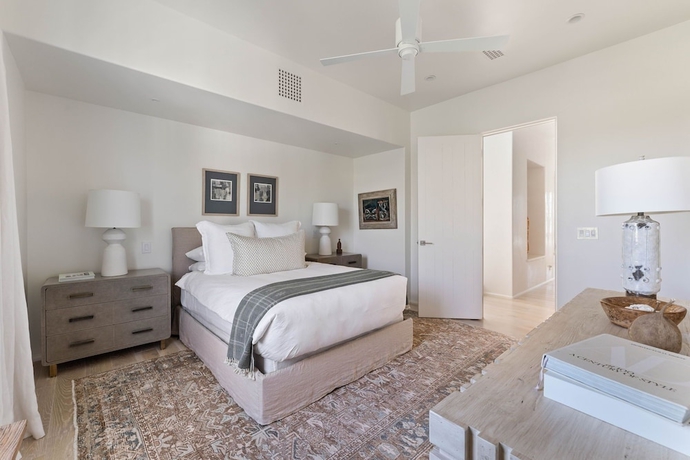 Imagen de la habitación del Hotel Kaiya Beach Resort. Foto 7