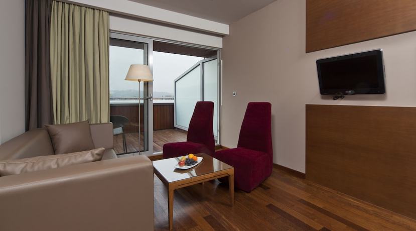 Imagen de la habitación del Hotel Kaj. Foto 14
