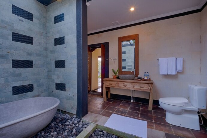 Imagen de la habitación del Hotel Kaja Villa. Foto 24