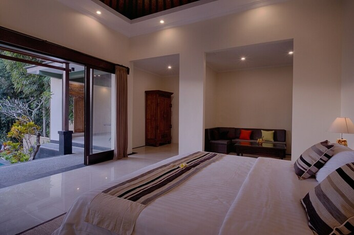 Imagen de la habitación del Hotel Kaja Villa. Foto 25