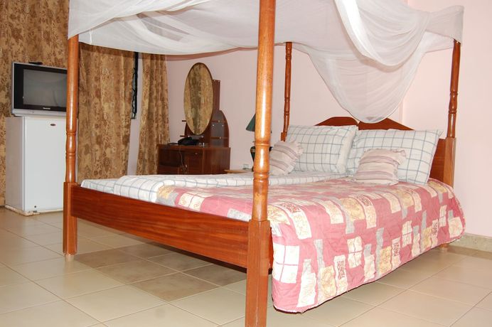 Imagen de la habitación del Hotel Kakanyero. Foto 7