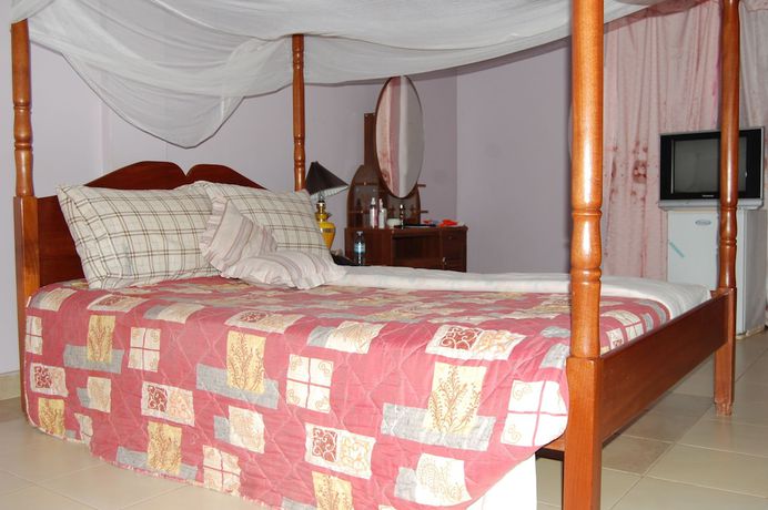 Imagen de la habitación del Hotel Kakanyero. Foto 11