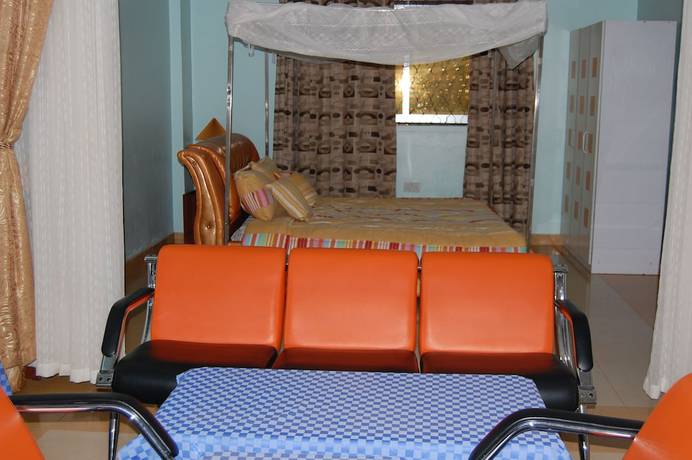 Imagen de la habitación del Hotel Kakanyero. Foto 17