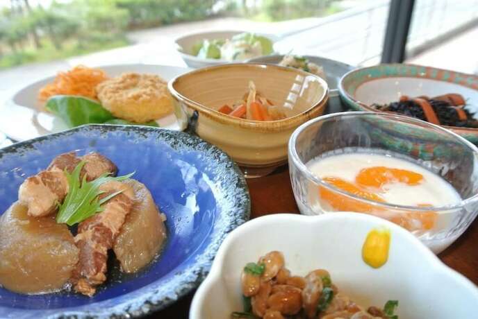 Imagen del bar/restaurante del Hotel Kakegawa Business Ekinan-inn. Foto 15