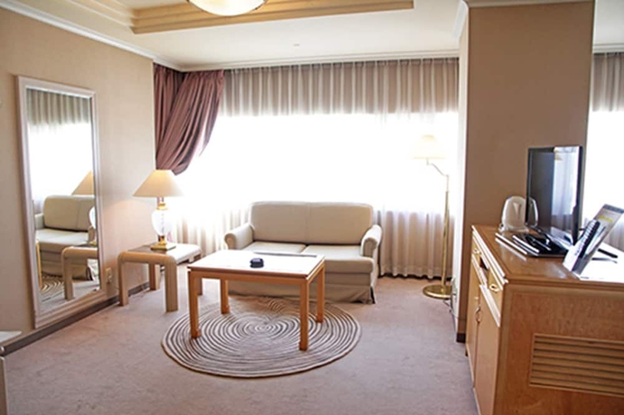Imagen de la habitación del Hotel Kakegawa Grand. Foto 13