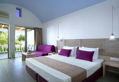 Imagen de la habitación del Hotel Kakkos Bay and Bungalows. Foto 6