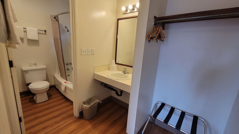 Imagen de la habitación del Hotel Kalama. Foto 3