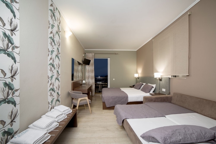 Imagen de la habitación del Hotel Kalamaki Beach. Foto 2