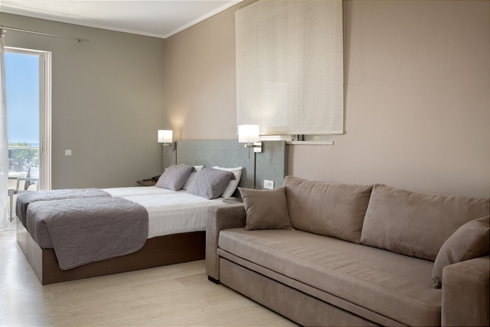 Imagen de la habitación del Hotel Kalamaki Beach. Foto 3