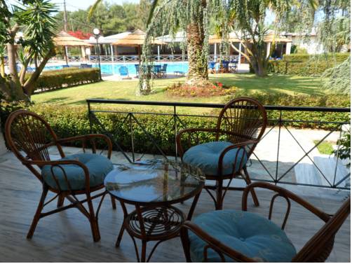 Imagen de la habitación del Hotel Kalamitsi Apartments. Foto 6