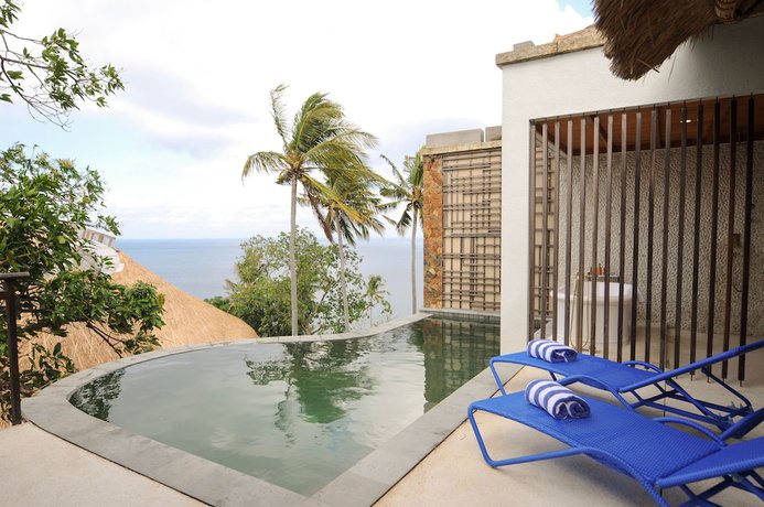 Imagen de la piscina del Hotel Kalandara Resort Lombok. Foto 18