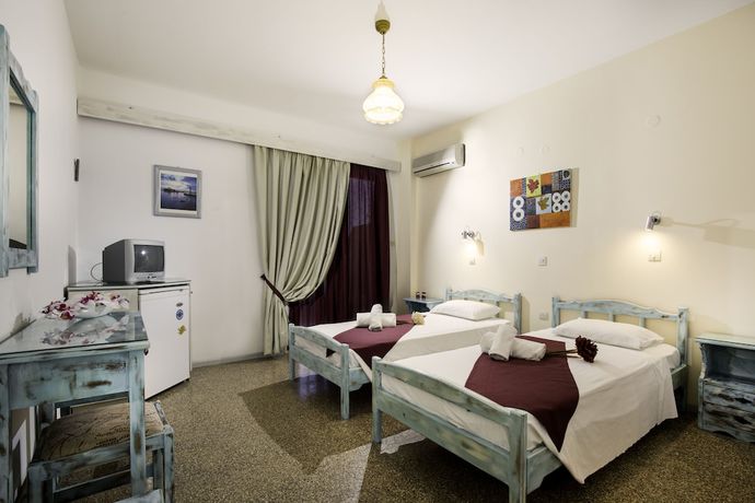 Imagen de la habitación del Hotel Kalathos Sun. Foto 13