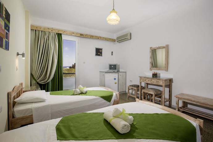 Imagen de la habitación del Hotel Kalathos Sun. Foto 14