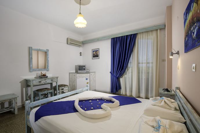 Imagen de la habitación del Hotel Kalathos Sun. Foto 16