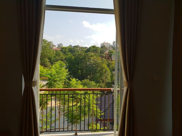 Imagen de los exteriores del Hotel Kalaw Garden. Foto 19