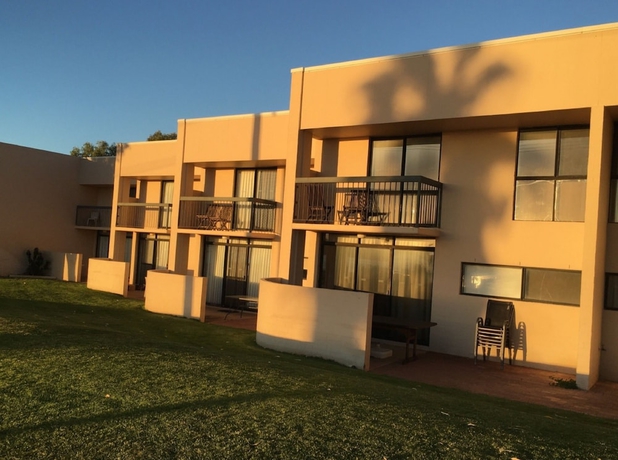 Imagen de los exteriores del Hotel Kalbarri Beach Resort. Foto 10