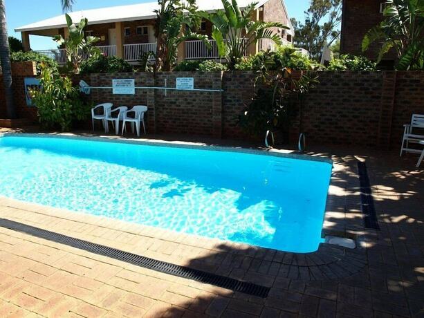 Imagen de la piscina del Hotel Kalbarri Reef Villas. Foto 19