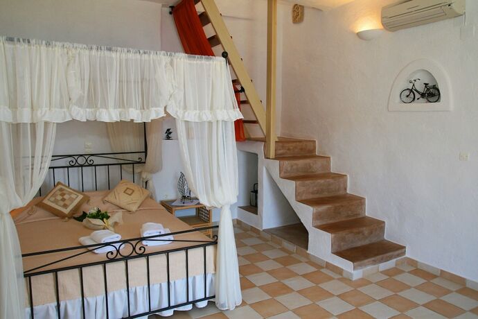 Imagen de la habitación del Hotel Kalderimi. Foto 16