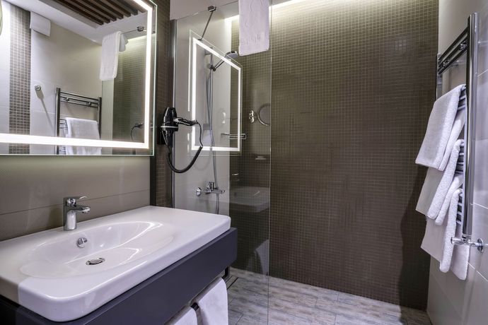 Imagen de la habitación del Hotel Kaleli. Foto 19