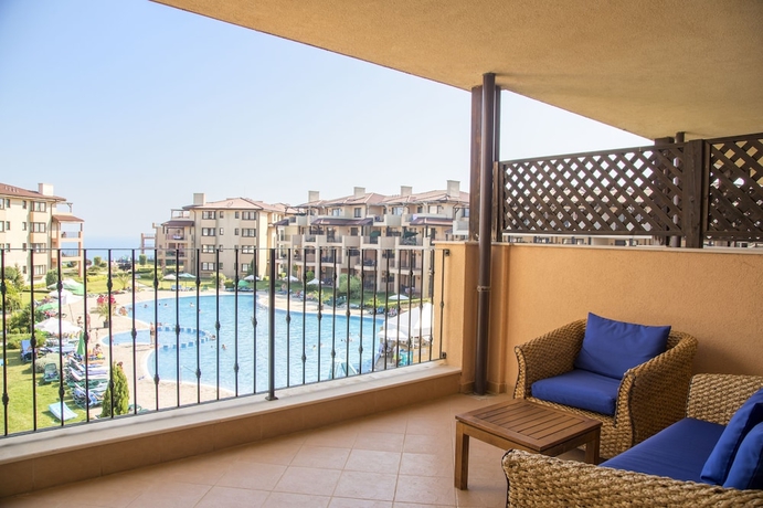 Imagen de la habitación del Hotel Kaliakria Resort. Foto 17