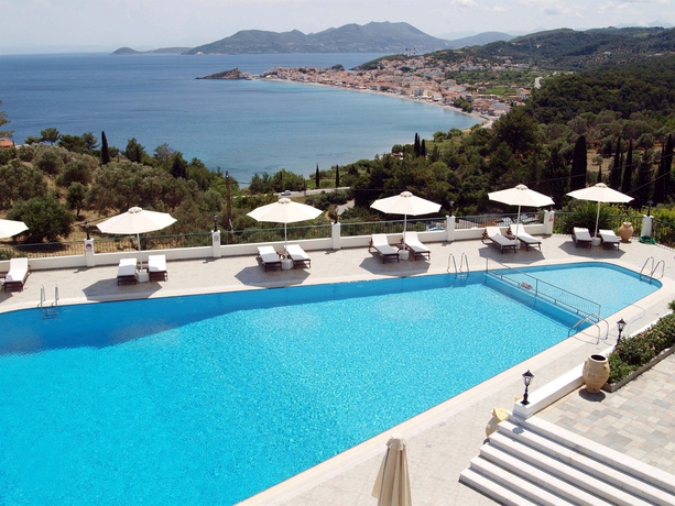 Imagen de la piscina del Hotel Kalidon Panorama. Foto 8