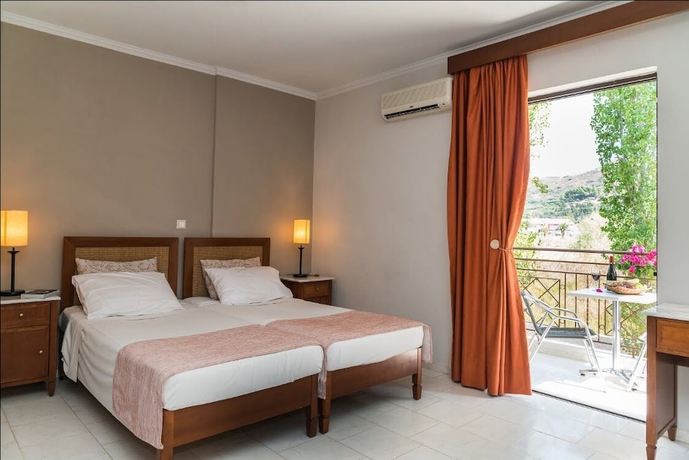 Imagen de la habitación del Hotel Kalidonio Studios. Foto 5