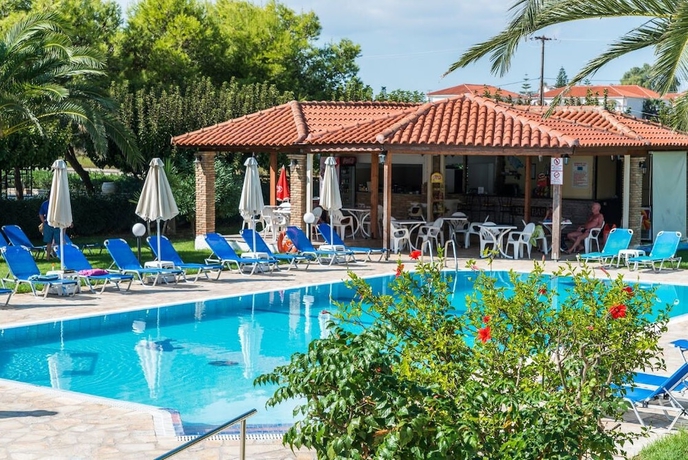 Imagen del bar/restaurante del Hotel Kalidonio Studios. Foto 4