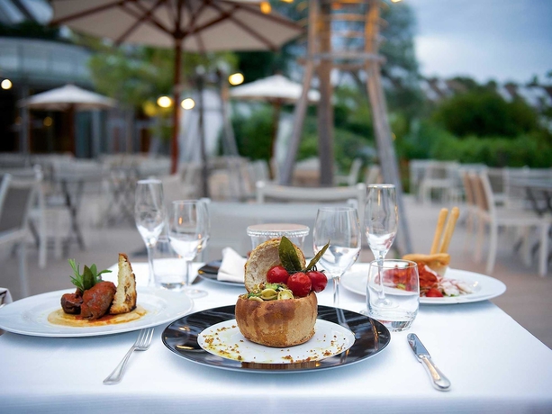 Imagen del bar/restaurante del Hotel Kalidria and Thalasso Spa. Foto 5