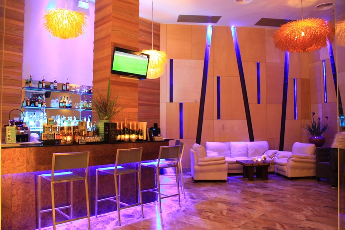 Imagen del bar/restaurante del Hotel Kalima Resort and Spa, Phuket. Foto 4