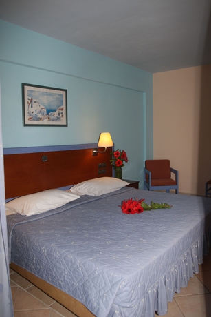 Imagen de la habitación del Hotel Kalimera Mare. Foto 7