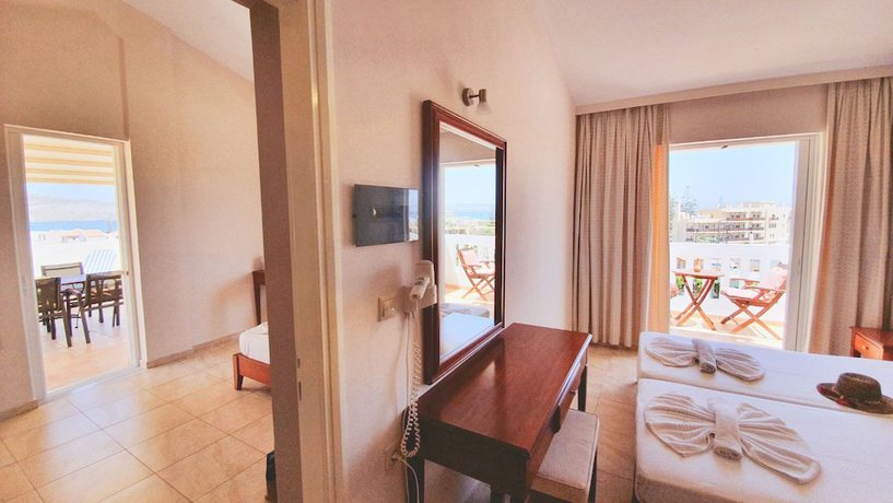 Imagen de la habitación del Hotel Kalimera, Stalos. Foto 2